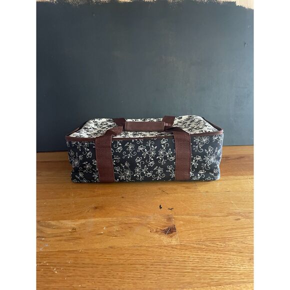 Temp-tations Floral Lace Casserole Tote Set*  Insulated Carrier, Baker, Spoon - Picture 13 of 14